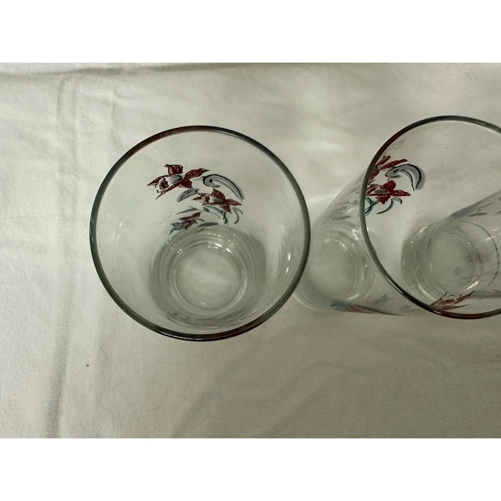 Red Daffodil Flower Glasses Tumblers 6.25